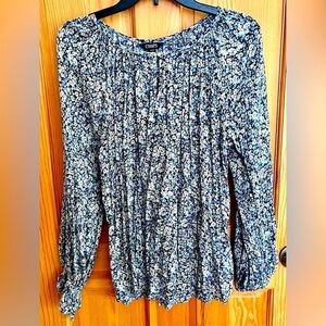 Chaps Blue Ditzy Floral Women's Top SZ M Cotton Viscose Cottagecore Garden Boho